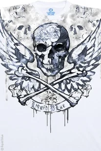 Череп и кости - издавна был знаком опасности, сейчас это тайное общество (Skull and bones) членами которого становятся только представители высшей элиты, выходцы из самых богатых и влиятельных семей США. Они занимали и занимают важнейшие посты в политике, СМИ, финансовой, научной и образовательной сферах. Так, среди патриархов тайной ложи, ее основателей, значились Банди, Лорды, Рокфеллеры и другие. Не верите? Посмотрите на Википедии! Выбор за Вами, но футболки просто супер!